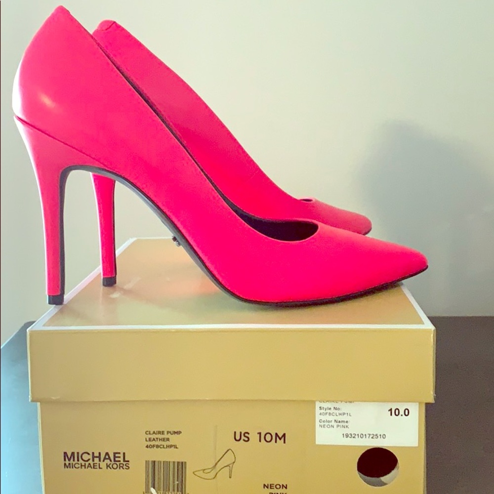 Michael Kors Neon Pink Pump